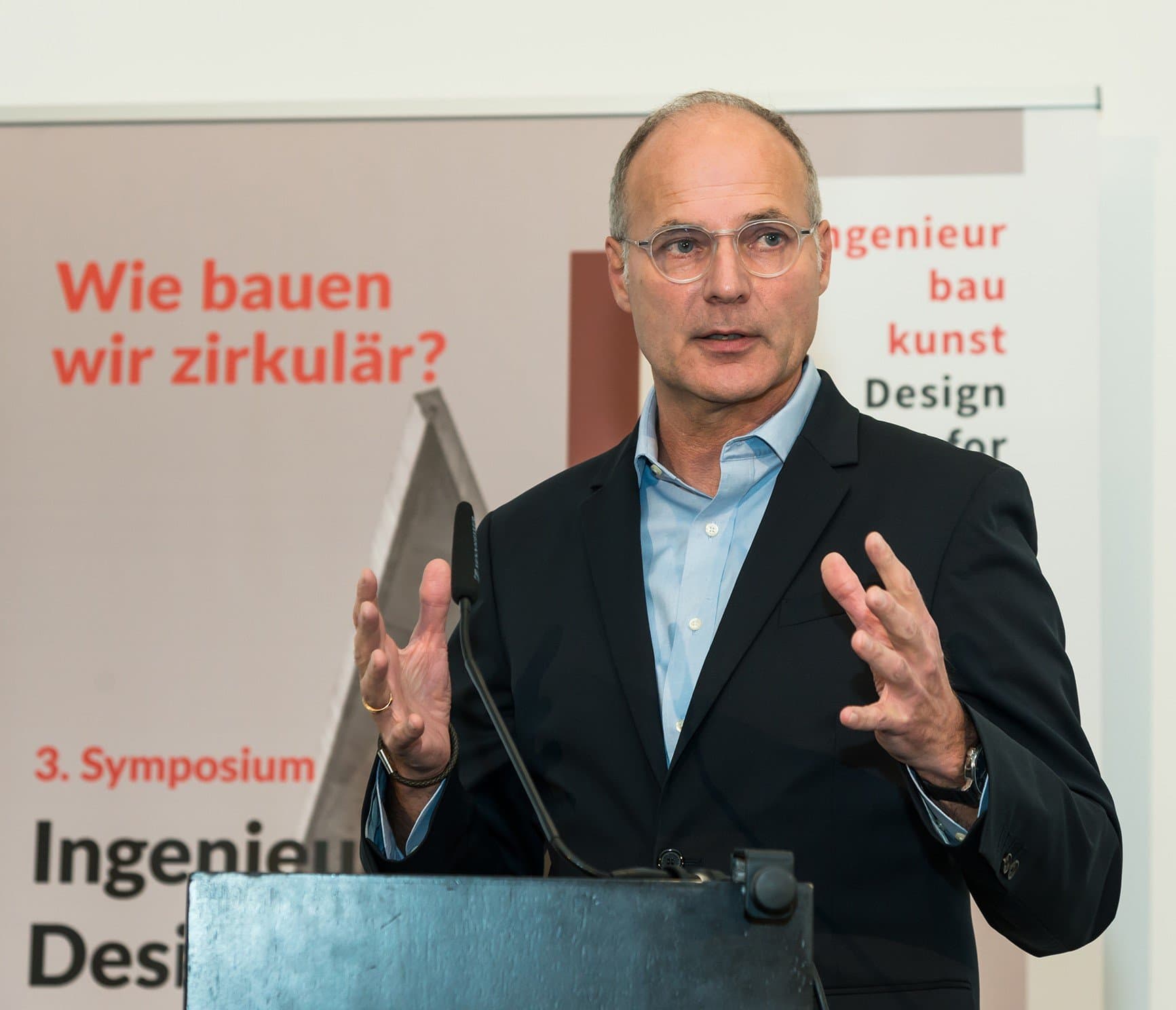 Bild 1_Keep it in the loop_(c)Renate Schildheuer