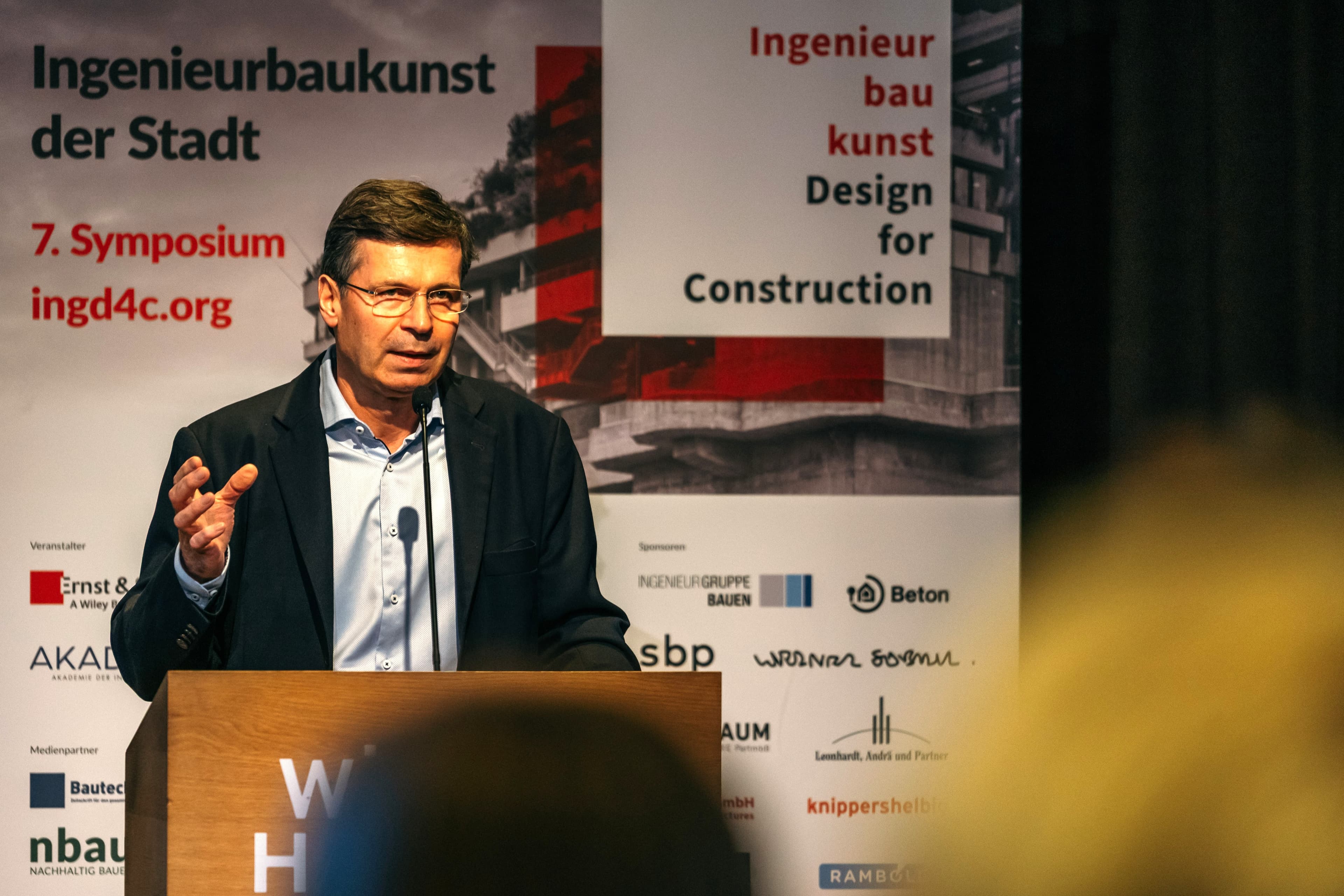 Bild 6 Dr. Stefan Weihrauch, Präsident der Hamburgischen Ingenieurkammer Bau: Innovationskraft und Lösungskompetenz des Ingenieurwesens