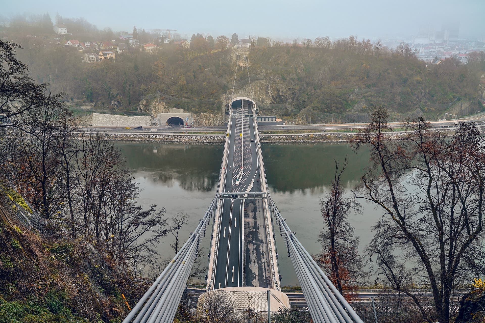 Brücke vom Widerlager aus (© Conné van d‘Grachten)